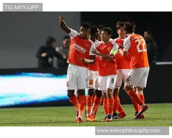 武汉足球队以59分领跑杯赛积分榜展现强劲实力